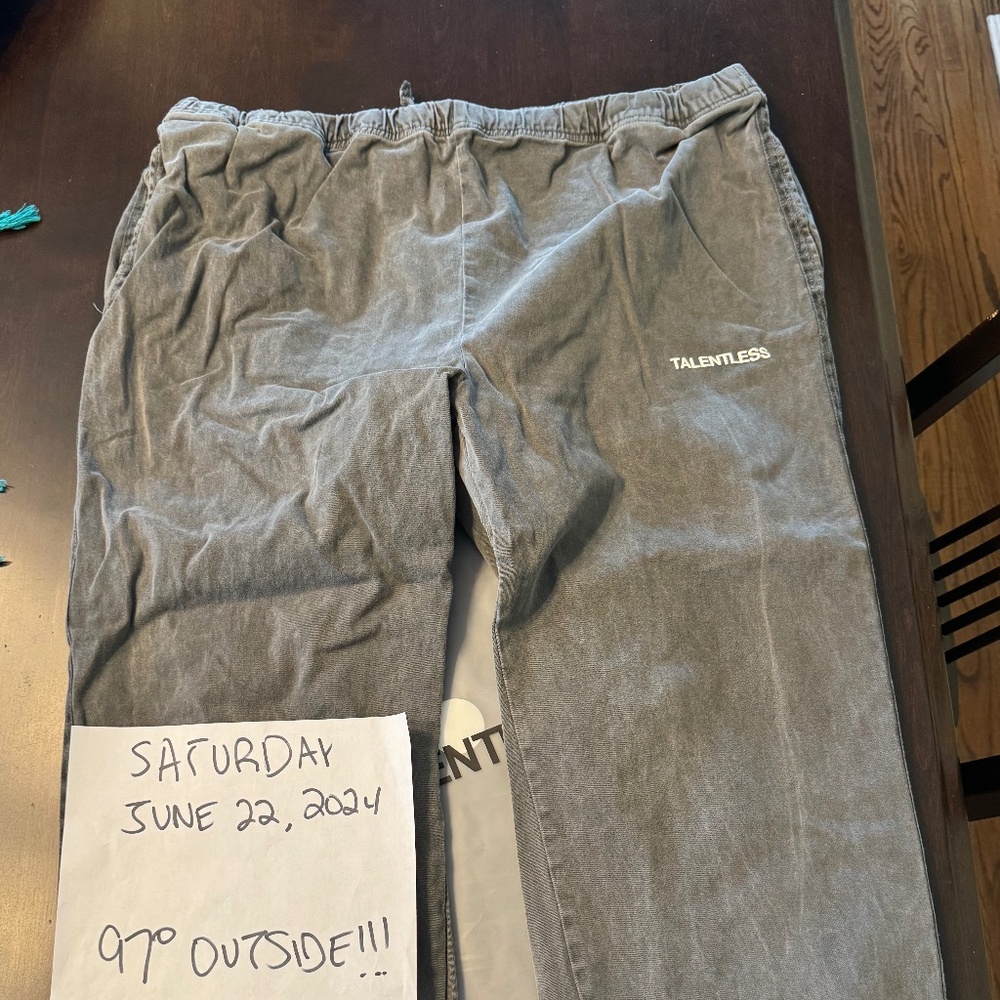 Talentless NWT Unisex Twirl Trackpants (Joggers)